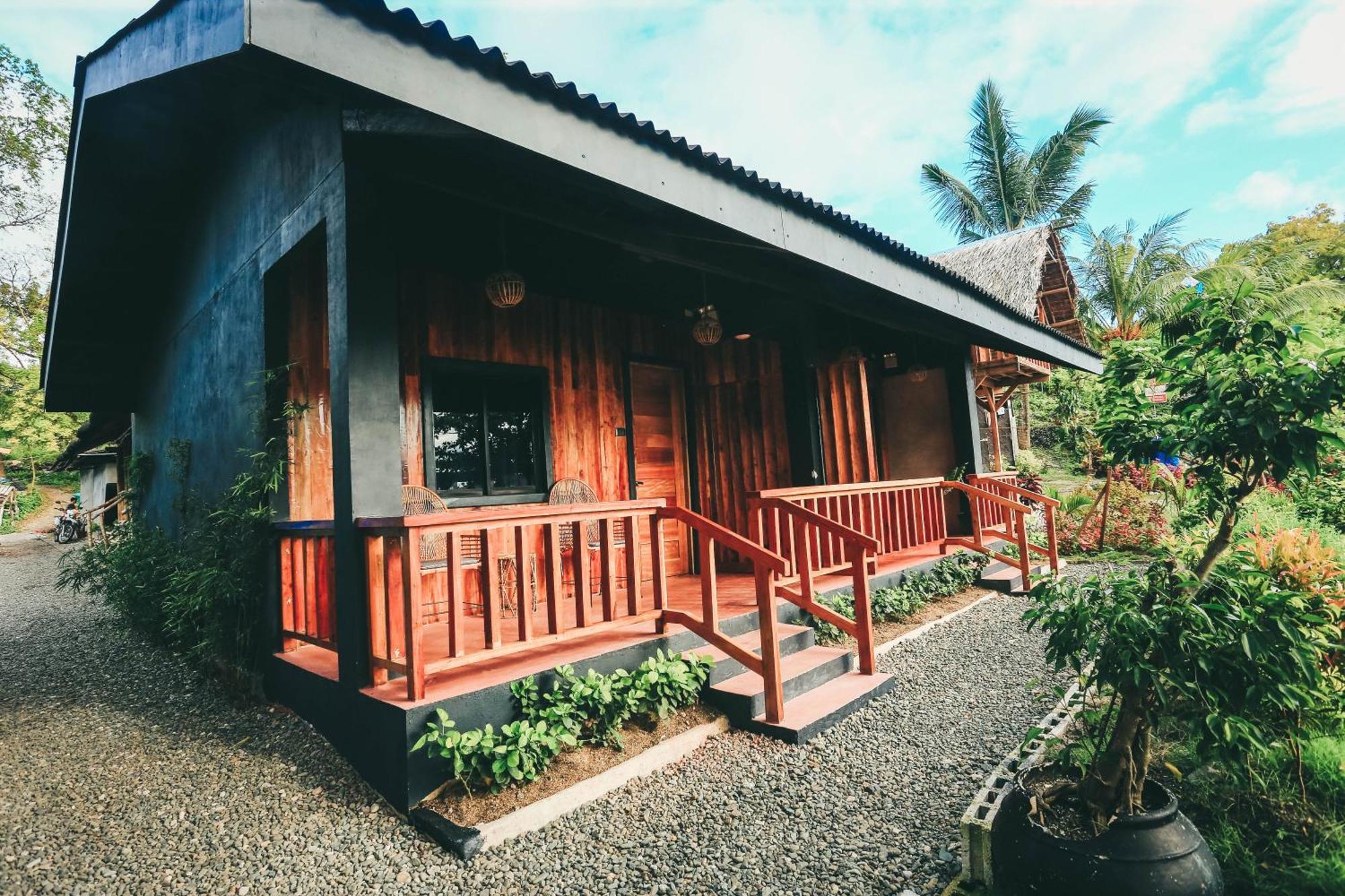 Marika Resort Badian Luaran gambar
