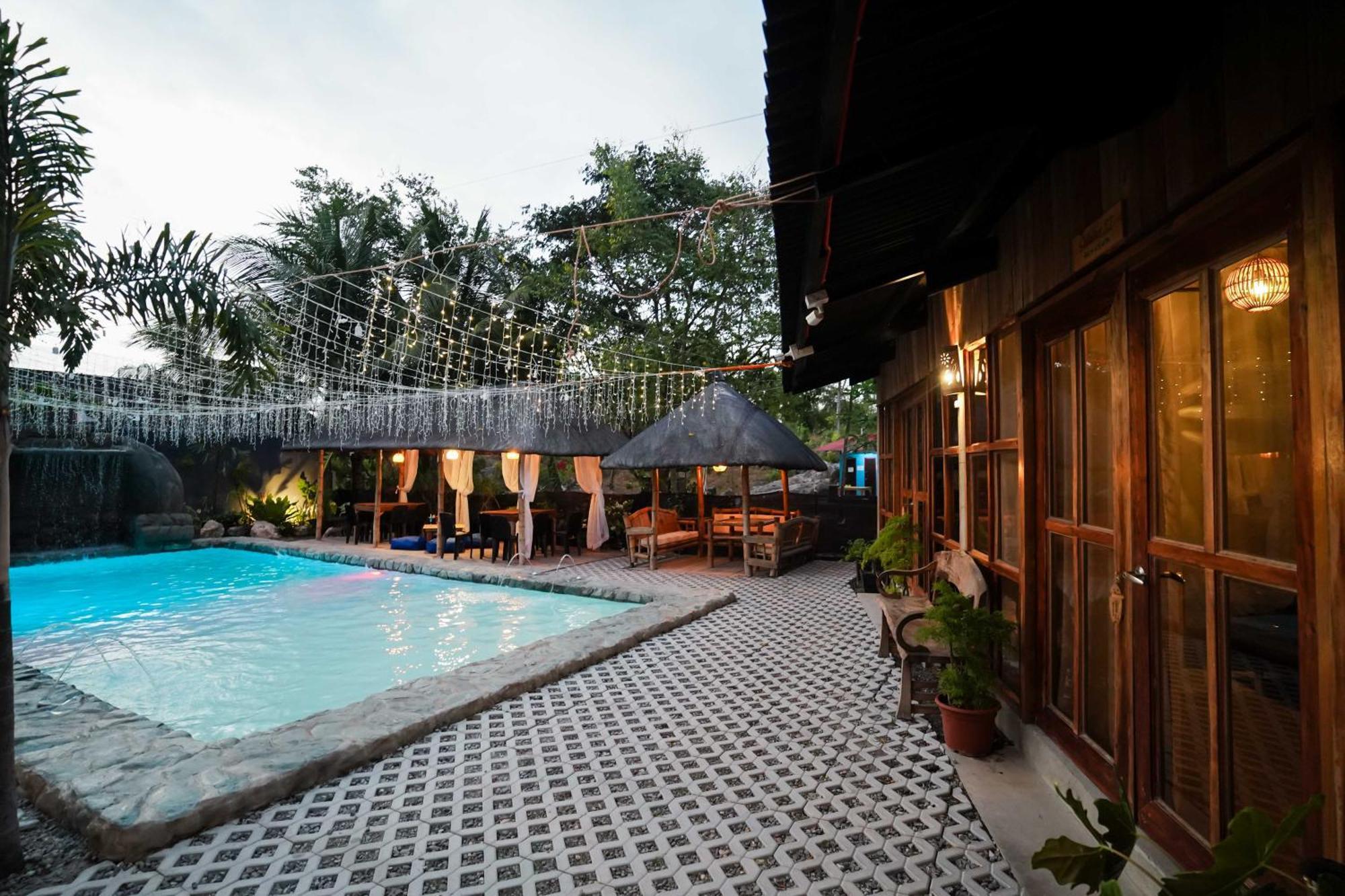 Marika Resort Badian Luaran gambar