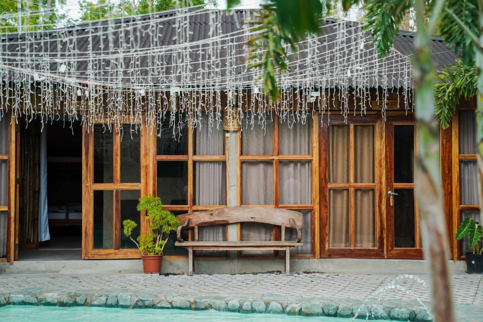 Marika Resort Badian Luaran gambar